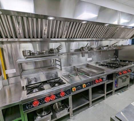 Commercial refrigeration equipment for kitchen 